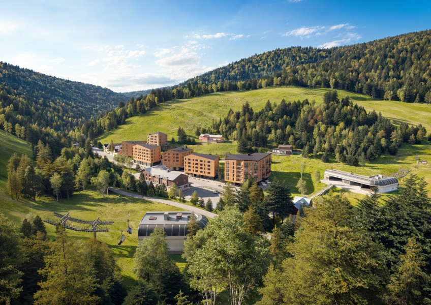 Ve Velké Úpě začala demolice pro apartmánový resort za 800 milionů